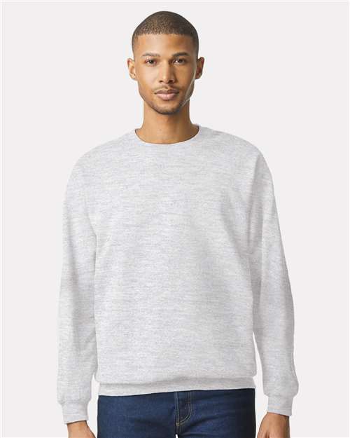 9351 Softstyle® Midweight Crewneck Sweatshirt